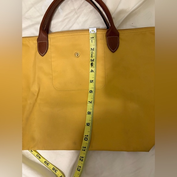 Long champ Yellow Tote Bag - Picture 5 of 10